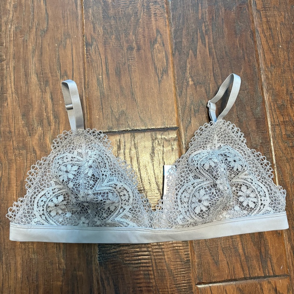 Victoria’s Secret Elegant Lace Bralette - Gray